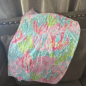 Thicker bassinet blanket